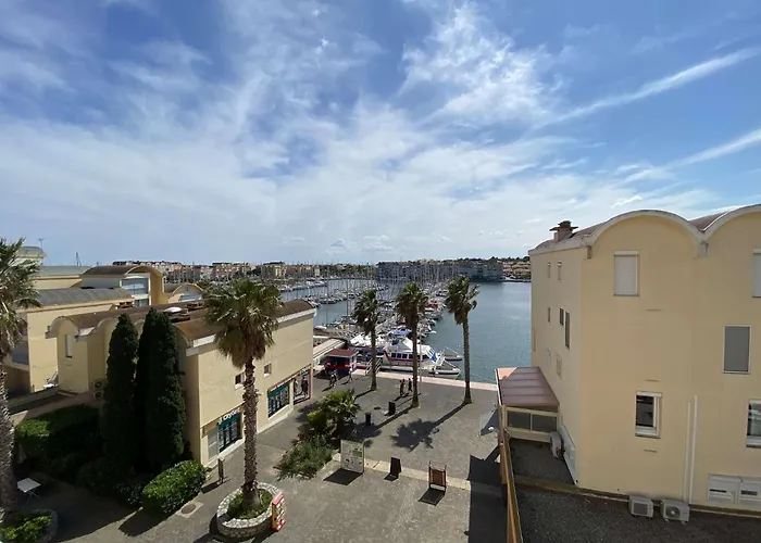 Vue Panoramique Sur Le Port - 3 Pièces Gn110-c44 Appartamento *